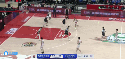 热火后场得分王全场发威，取得压倒性胜利_b体育官网